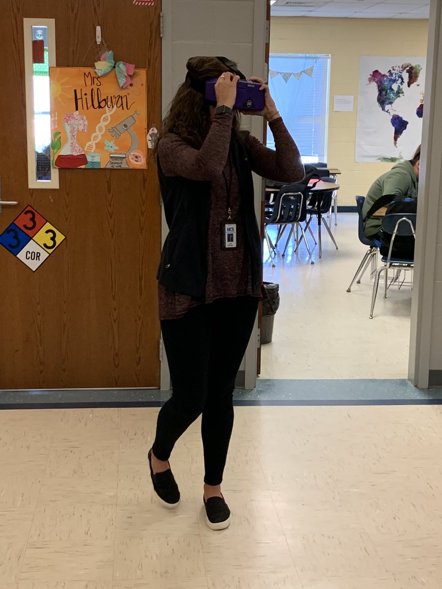 Mr_Brubaker_NMB's tweet photo. Back to the office today! 
Socratic Seminar and purposeful reflection in the top frames and some virtual reality trench warfare scenarios in the bottom frames! 
#nmbmchiefs 
⁦@LapierJames⁩ 
⁦@AyersGretchen⁩ https://t.co/xYhfDOcnam