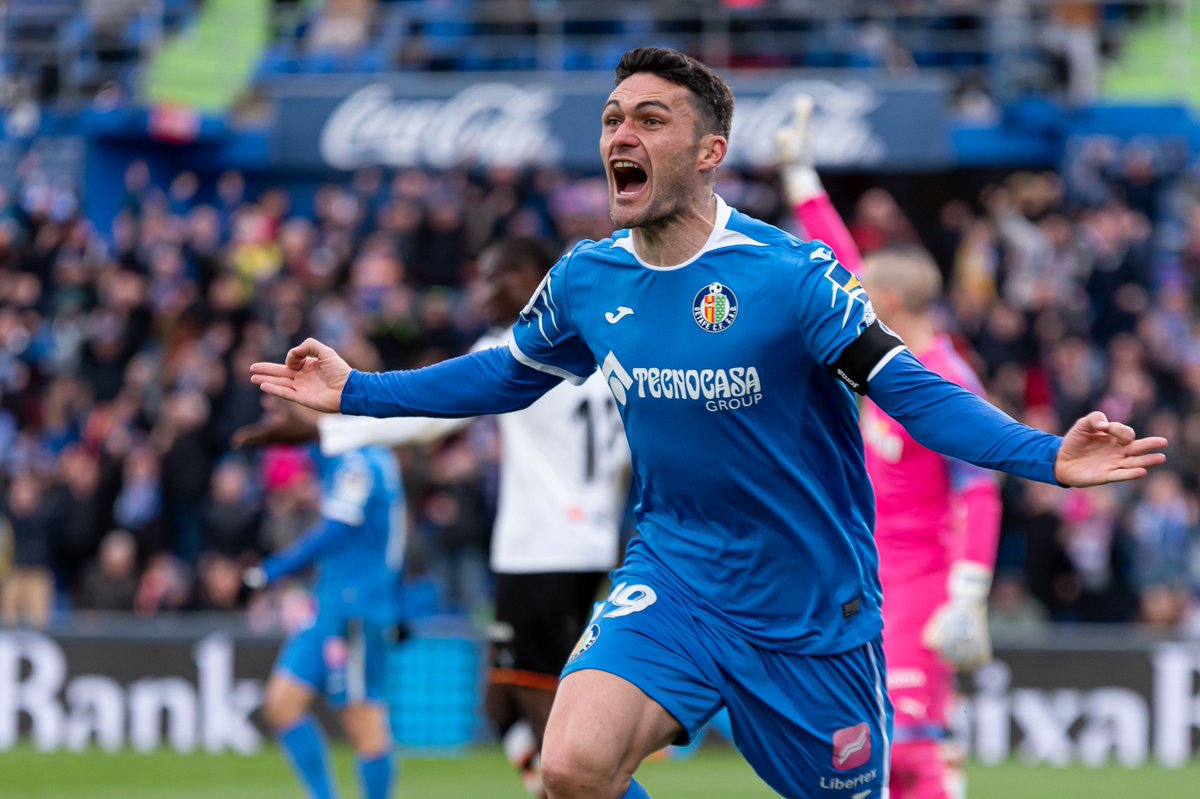 EuropaLeague's tweet photo. Getafe are building form ahead of their #UEL clash with Ajax 🔥

✅ Won 8 of their last 9 Spanish Liga games
📈 3rd in the table 
🚫 0 goals conceded since January 11th https://t.co/RgYyGt9MMU