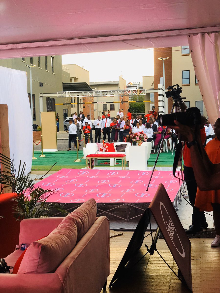 tshepanglerato's tweet photo. Go tla nna jang kamoso π₯
#journeytoAbsa https://t.co/sgsoDHp1jp