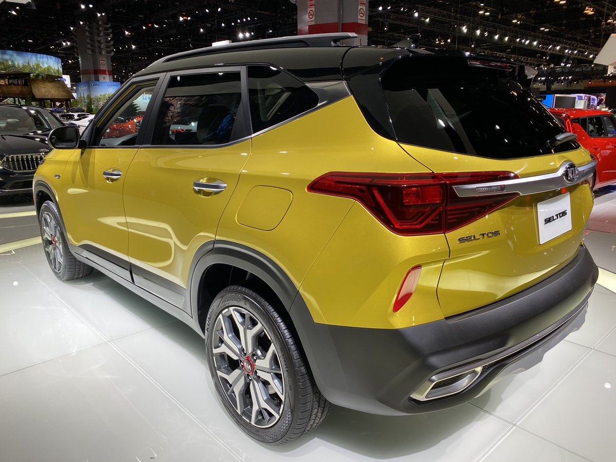 LotProCars's tweet image. Here's a look at the all-new 2021 Kia Seltos #CAS2020 #Kia #Seltos