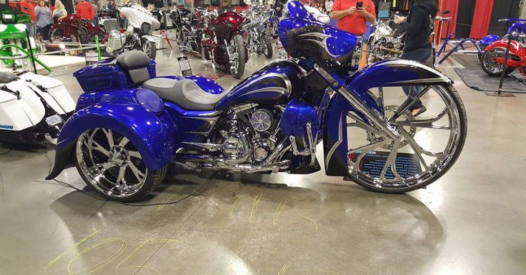 Smt_MachiningCo's tweet photo. SAVE 20% on #CustomTrikeWheels for #HarleyTrikes
7 Finishes, 2 Sizes
Milled from forged billet aluminum #DOTcertified #AmericanMade blanks. There's no substitute for quality, fitment, & design.
Click - https://t.co/hYumgHQvDf https://t.co/YNqLRWoTav