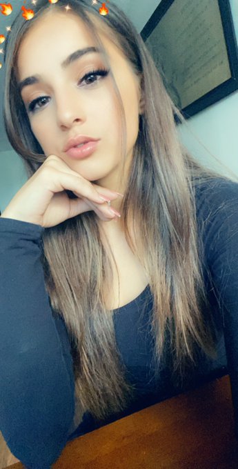 She&rsquo;s back!   Making some hot content with the beautiful @ReyezSofie on Wednesday 2/12 🔥😈  Taking limited<a href="/tag/fetishcon"class="tags"><span>#fetishcon</span></a><a href="/tag/fetishcon2022"class="tags"><span>#fetishcon2022</span></a>