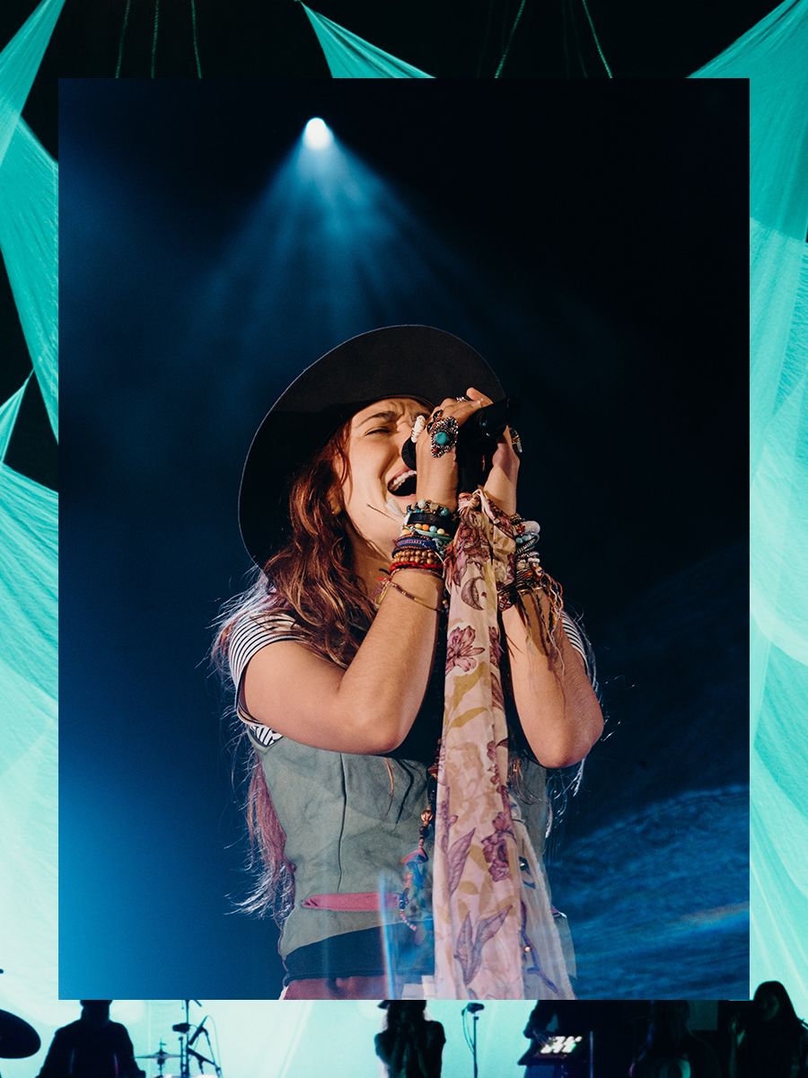 A L L  F O R  T H E  H A L L 

Tonight, we’re in good company for a good cause here in Nashville! With our friends <a href="/KeithUrban/">Keith Urban</a>, <a href="/ChrisStapleton/">Chris Stapleton</a>, <a href="/LukeCombs/">Luke Combs 🎤</a> and more!