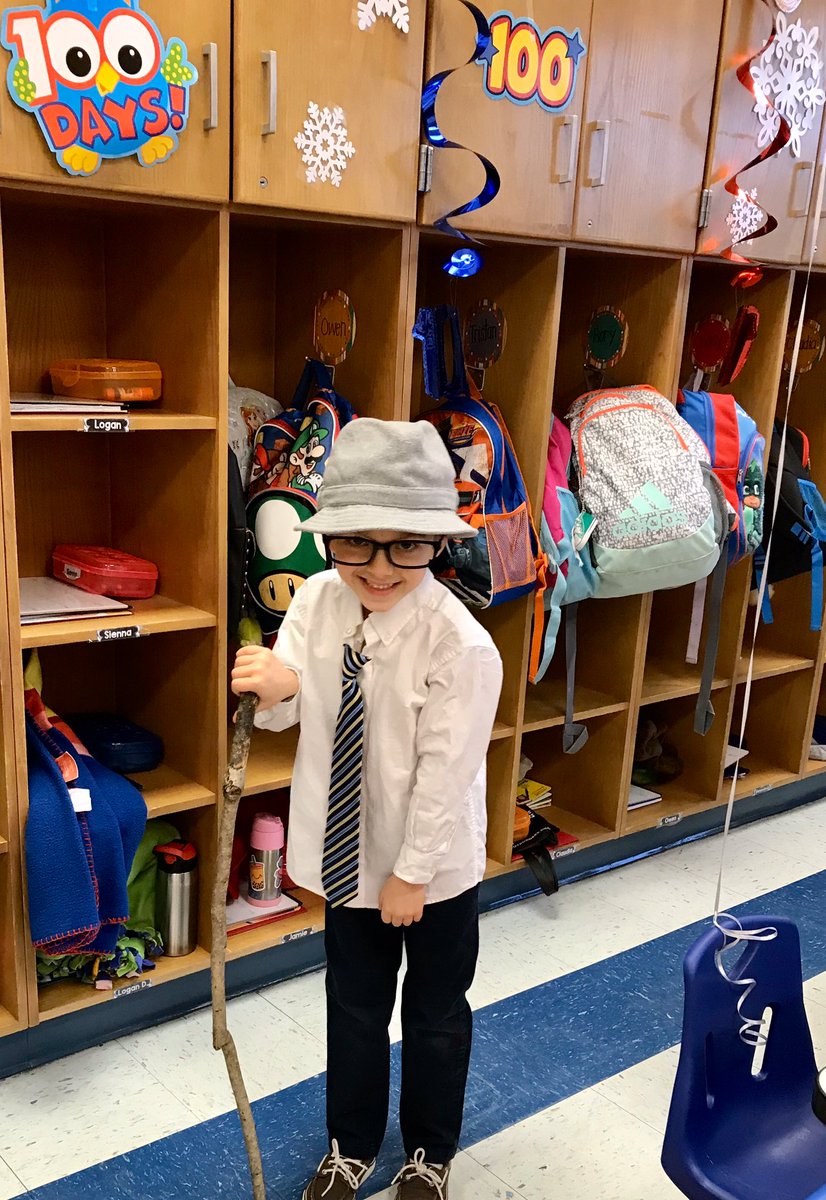 Kindergarten time machine! 100 days to 100 years! 👴🏼👵🏻💯#100thdayofschool #CPSpride