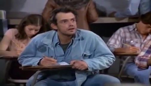 Super70sSports's tweet photo. “Pssssst. What does a yellow light mean?”

“Slow down.”

“Ok. What ... does ... a ... yellow ... light ... mean?” https://t.co/0fNcxIAq2i