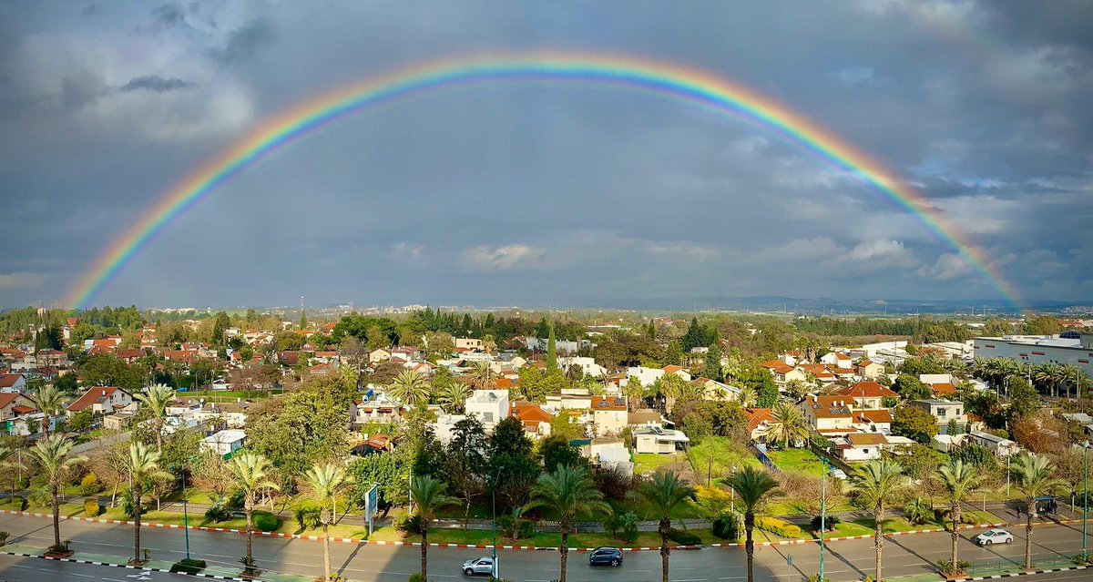 בהוד"ש, כולנו דובוני אכפת לי.

צילם: יוחאי דרום
