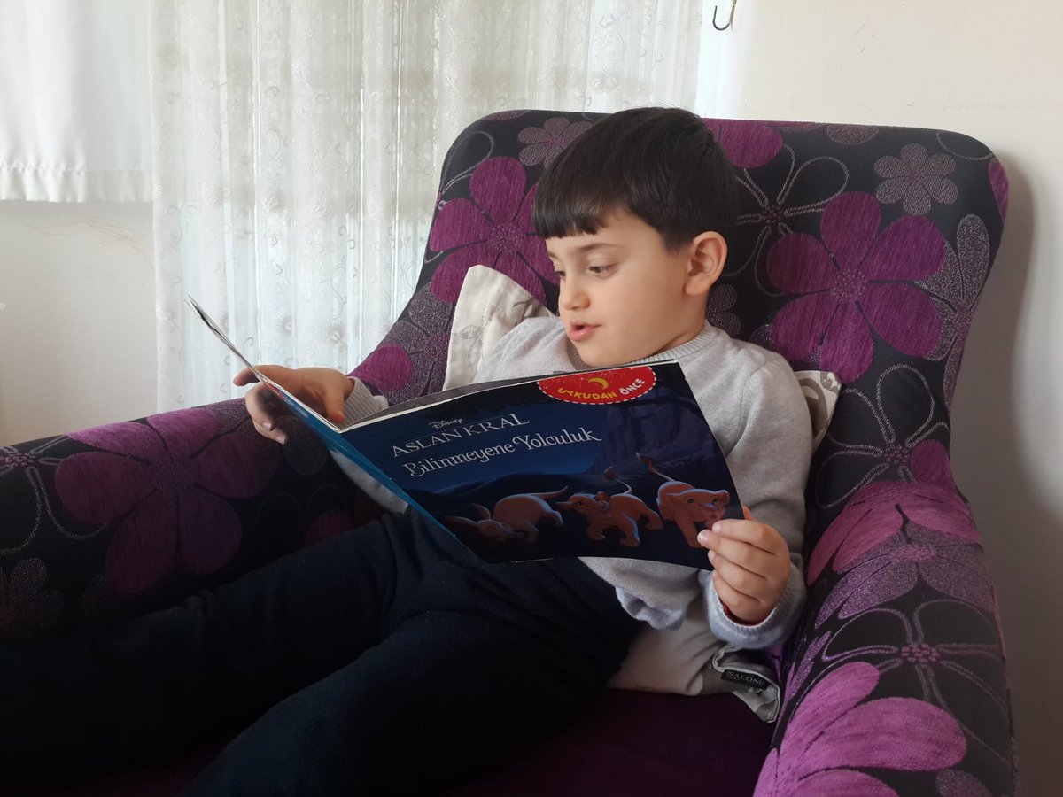 Ebru37720046's tweet photo. #samsunokumavakti  @AtakumNene @coskunesen @irfanyetik55 @MemAtakum @samsunmem @SamsunOkuyor https://t.co/1NLD3tFu7O