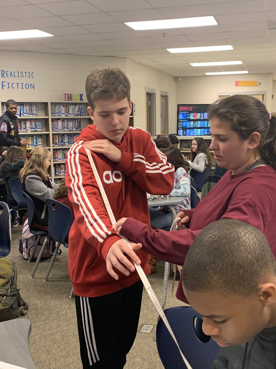 MO_Keeffe's tweet image. @McCleskey_MS Ss got an opportunity to see real world applications of gravity, air resistance, terminal velocity and more as they heard from our parters at iFly indoor skydiving #stemcobb #cobbscience