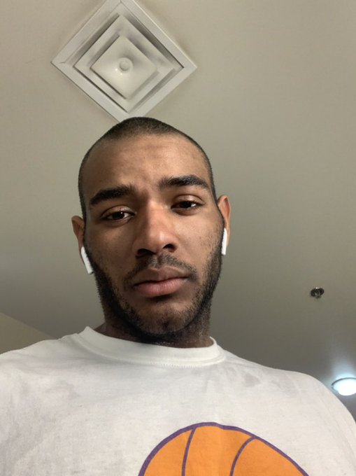 Y&rsquo;all hit the gym today? Get this week started off right! https://t.co/TCAMLLlwJK