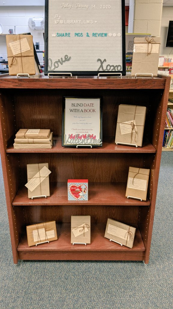 library_lms's tweet image. Blind Date with a Book
Friday, February 14th, while supplies last! 
Tweet a picture of your "date" along with a review using an emoji 👍👎☺️😟(or a Bitmoji)  and be entered into a raffle! See Mrs. P for more information.