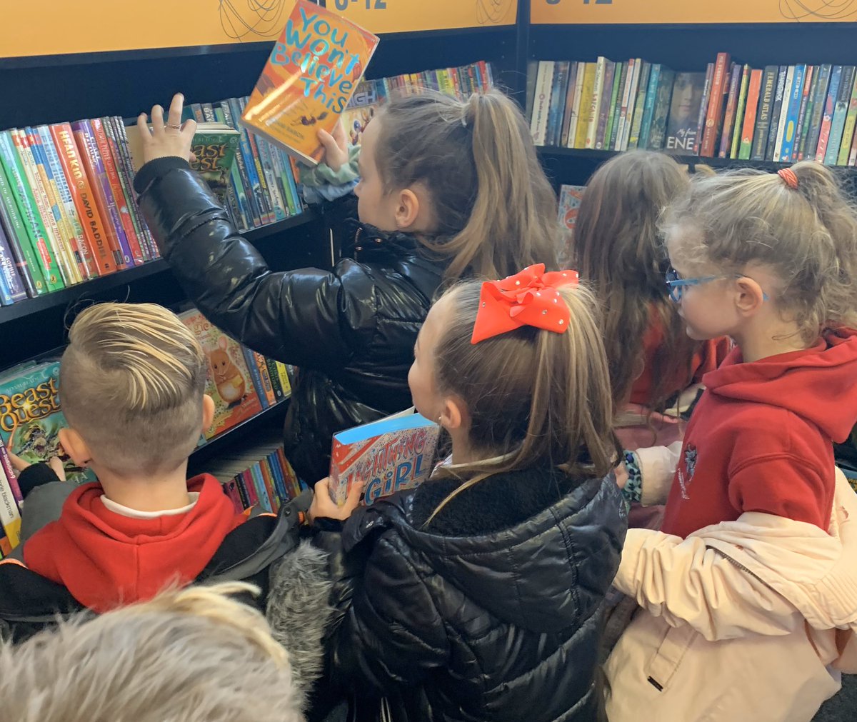 Gwyrosydd2016's tweet photo. Visit to Penlan Library. #gspLIT https://t.co/QLFPHkO2b8