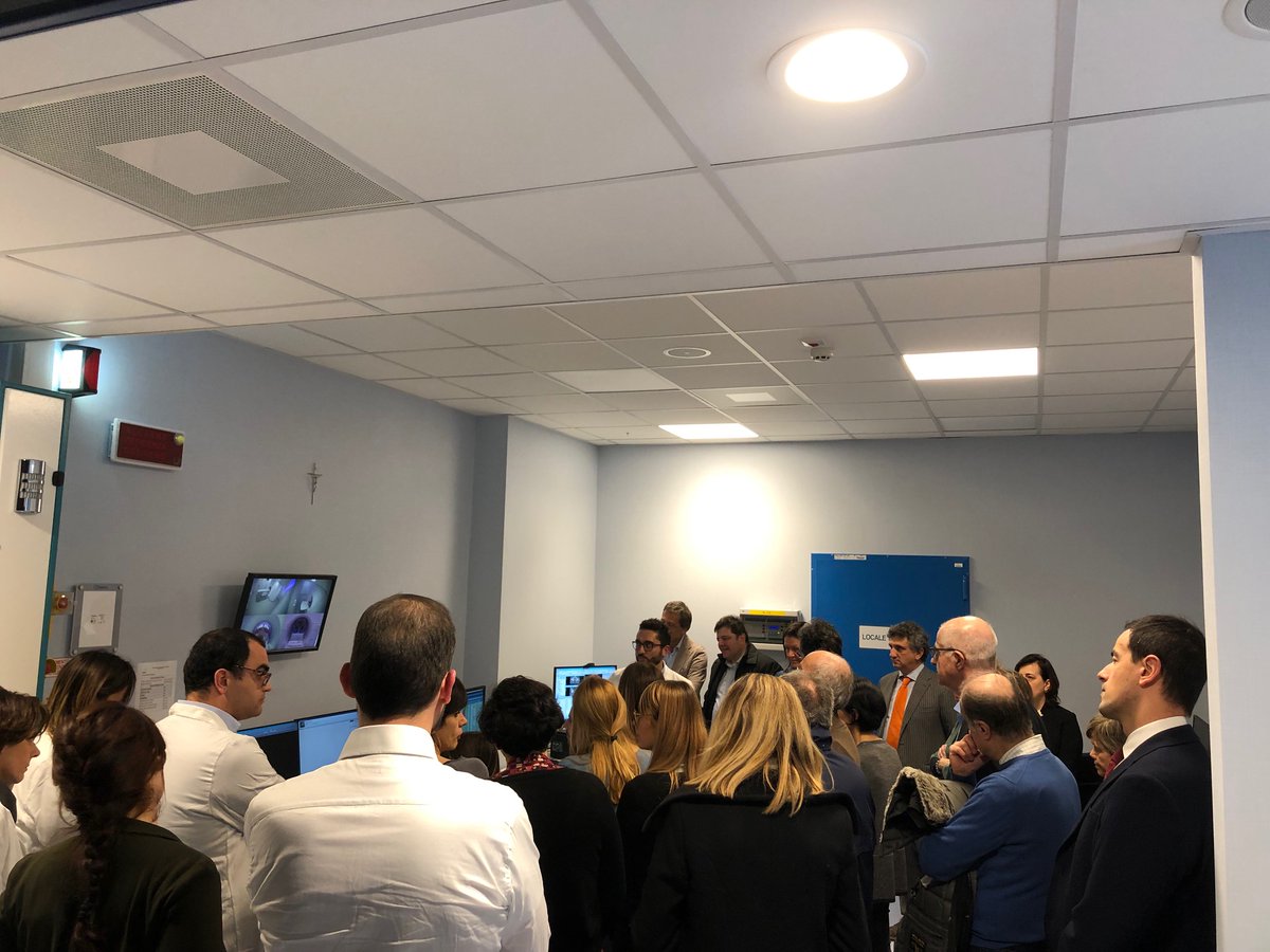 Elekta's tweet image. Recently, #radoncs, physicists and operational managers from throughout Europe had the unique opportunity to view a live patient treatment with Elekta Unity at the IRCCS Ospedale Sacro Cuore-Don Calabria #Cancer Care Center in Italy. Read more➡️ ow.ly/Rxca30qgCF8 #MRLinac