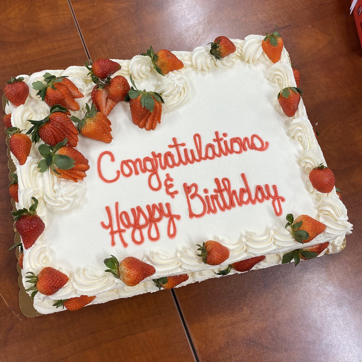 HD4282's tweet photo. Congrats to our 4282 OPS Team and whole store for achieving 3rd in the region for Operations. And... Happy Birthday to all our February birthdays! 🎉🎈 https://t.co/q0lntMmEEu