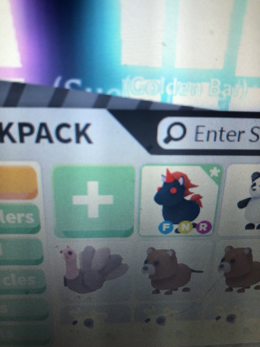 Ingu89599599's tweet photo. Offers?! Prob not trading but ya! #adoptmetrades https://t.co/z5HSXcBd9l
