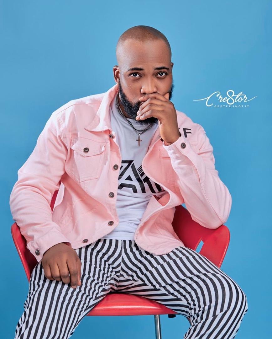 Funkcleff_'s tweet photo. I just maintain my lane like a sprint racer 
And I let the music speak for itself.

Star Available on all digital stores ⬇️
https://t.co/ZEtPn48Xhx

#klefnation #klefan #StarOutNow https://t.co/ro2Hnz4pjC