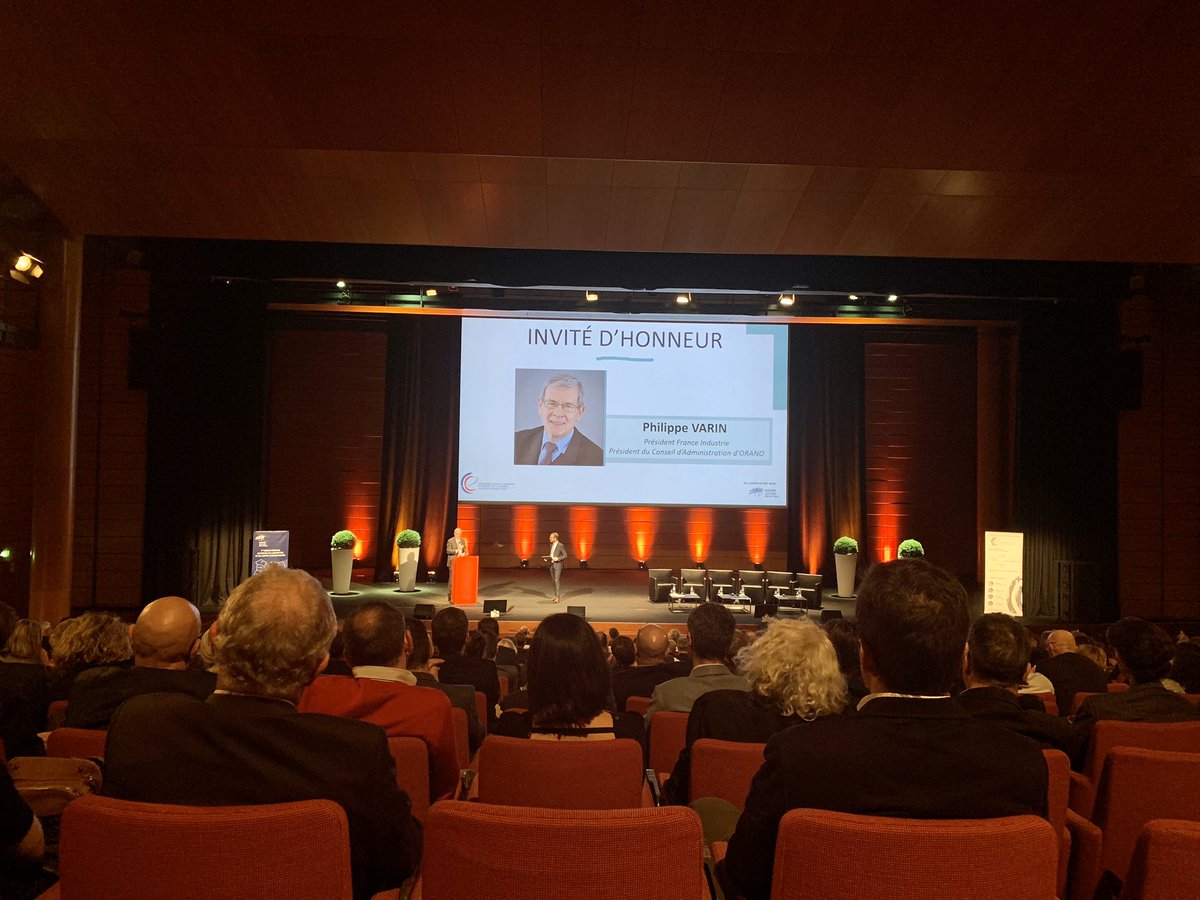 Gala et Conférence annuelle des CCEF sur la transition énergétique: un enjeu mondial et une grande opportunité. 
L’industrie est au coeur du défi avec l’innovation, la compétitivité et la création d’emplois! 
#CCEF #energie #industrie #international