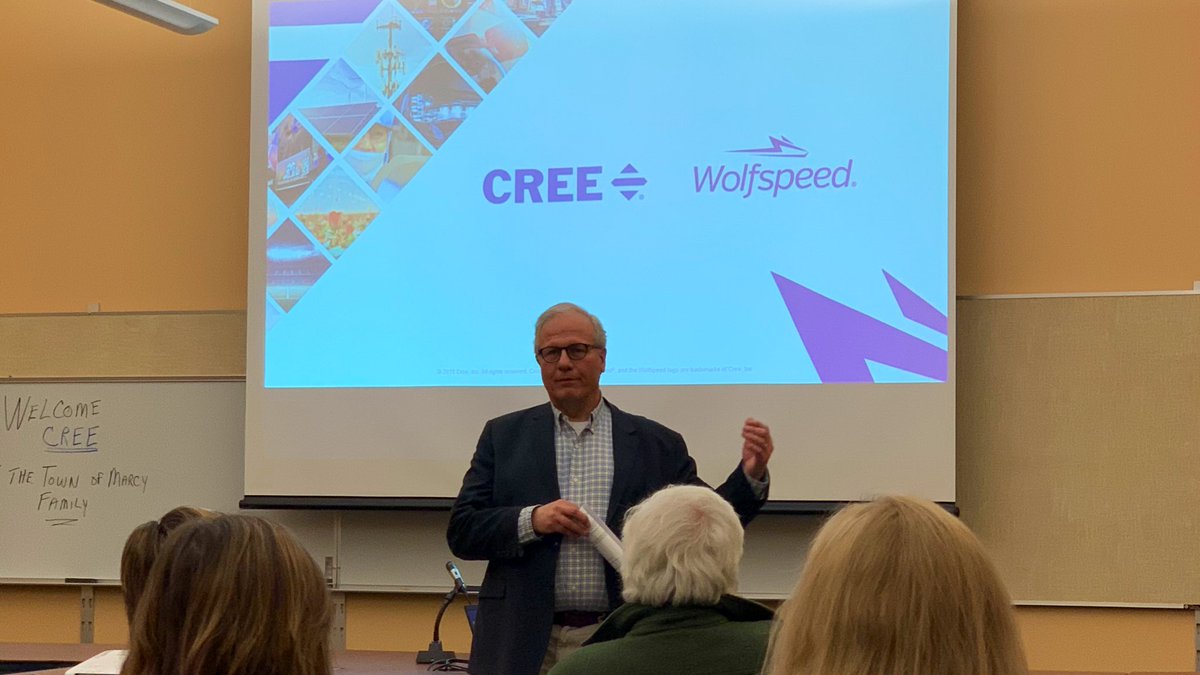 MarcyNanocenter's tweet photo. Steve DiMeo of #MVEDGE introducing Cree’s Rex Felton at Town of Marcy’s Community Presentation https://t.co/8ZGLM8XNBe