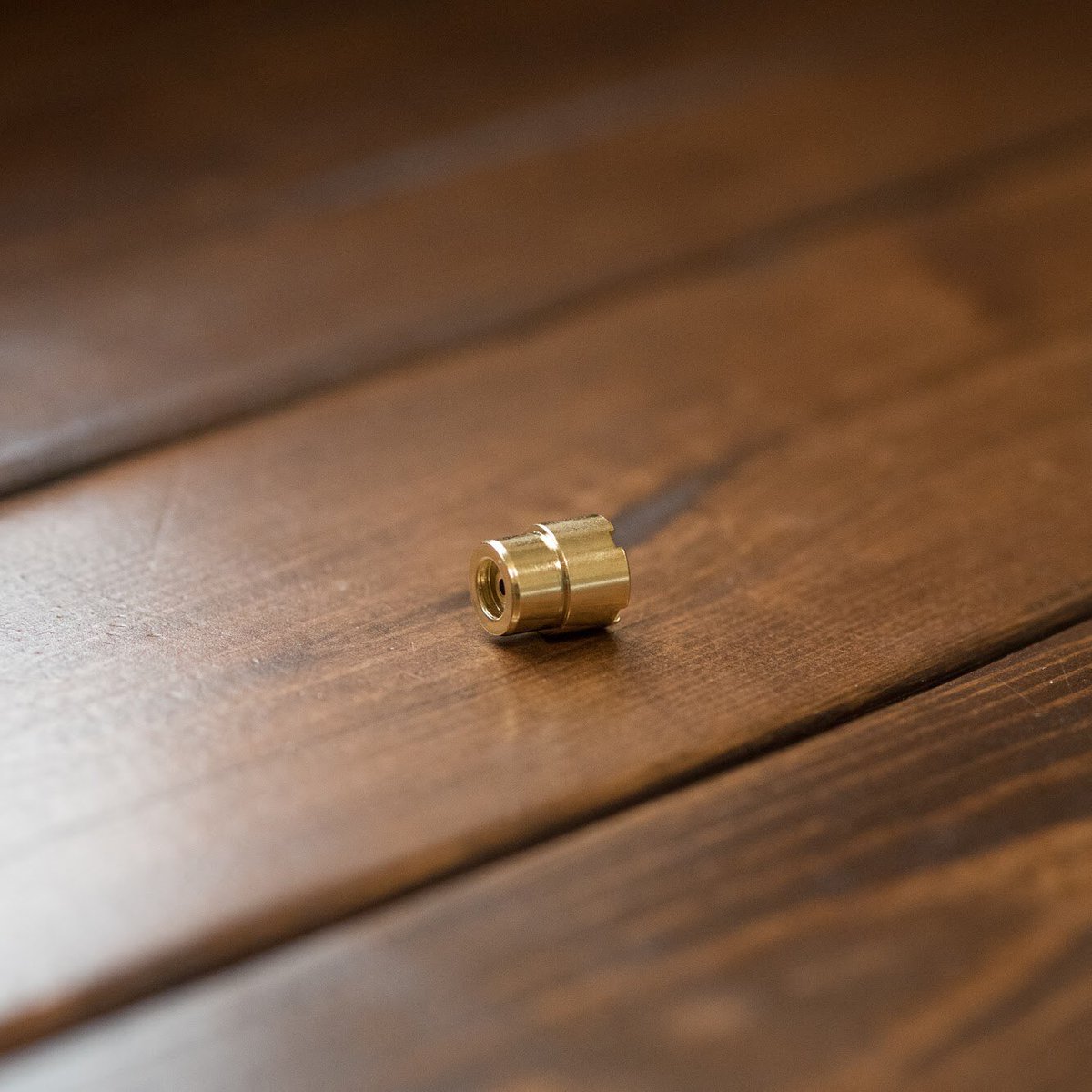 All new magnetic threads for improved connection.