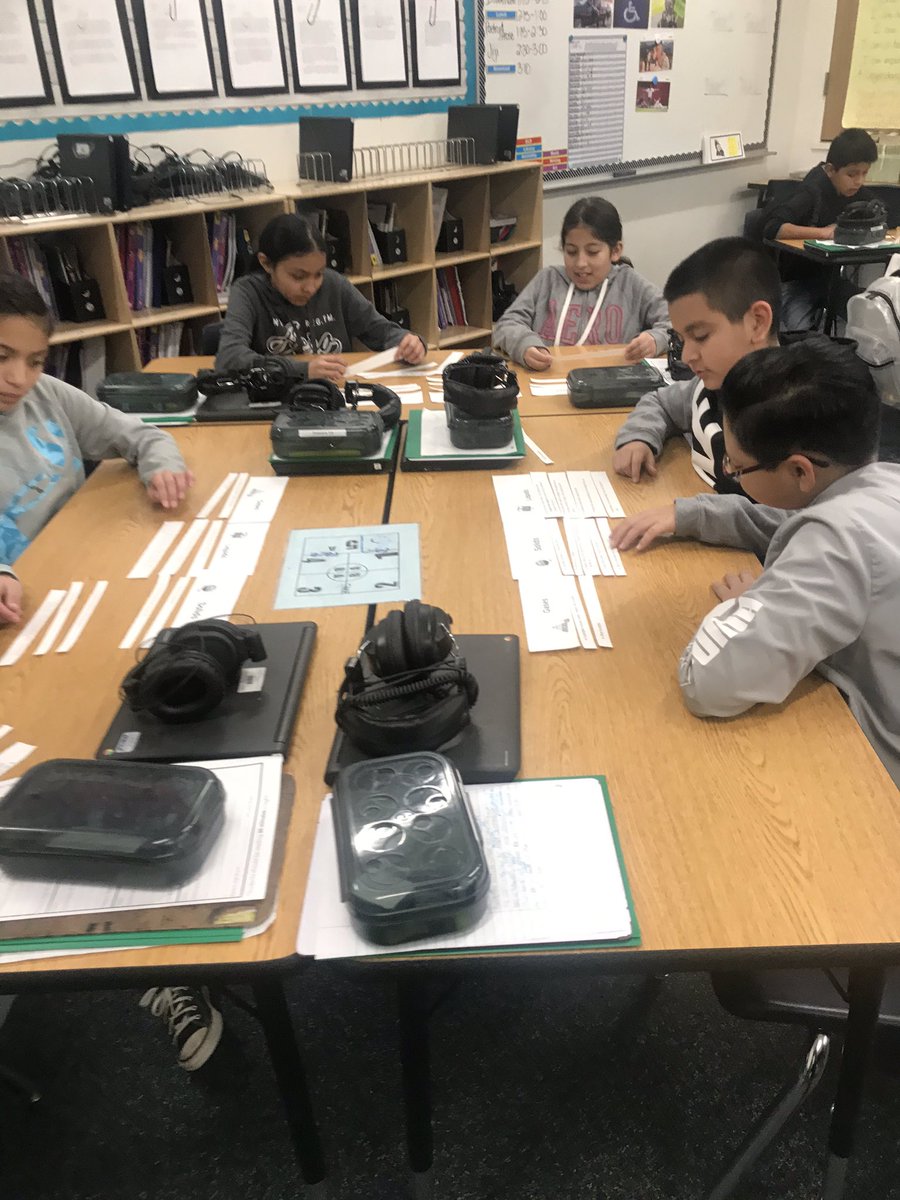CovianKristi's tweet photo. 3 stages of matter. Do you know how to classify them? My 5th grade Lobos do. Science Matter sort. #LRSLobos https://t.co/7O8ig1WQXG