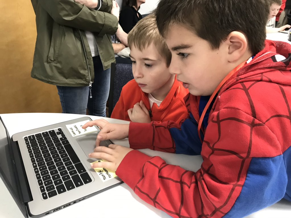 judypearson4's tweet photo. Midland Ss participating in computer science competition https://t.co/Yis7zhK7lk