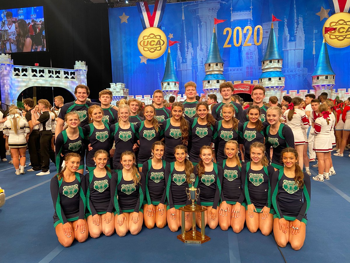 TRcheer's tweet photo. Grizzlies are bringing home the FIFTH PLACE trophy from the UCA National Competition and the THIRD PLACE BRONZE MEDAL from Worlds! Three routines this weekend with not one dropped stunt, for the second year in a row! #NoDoubt #HereToHit #GrizzFam #BLWNL https://t.co/hJUvRPIn5P