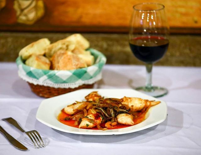 Aún puedes iniciar la semana con buen pie! Disfrutando los mejores platos de la gastronomía Vasca e Internacional. Con el sello único del Urrutia! 
#Caracas #CocinaVasca #Gastronomía #elmenuvirtual Aún puedes iniciar la semana con buen pie! Disfrutando los mejores platos de …