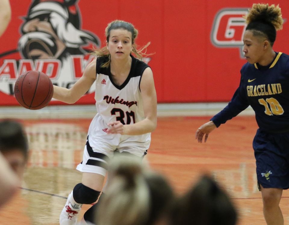gv_wbb's tweet photo. Attention Vikings fans! Join us in wishing freshman baller, Mady Danner, a very happy birthday! We hope your day has been incredible! 🥳🛶🐶 #AllHeart #DrivenWithin https://t.co/wB5pNCNvJc