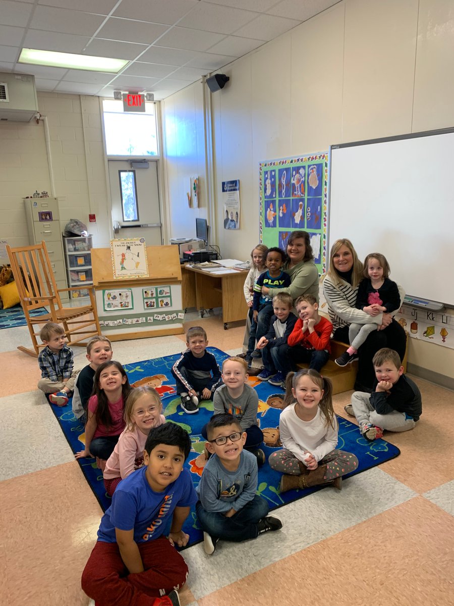 Congratulations to Mrs. Shelia Bowman, Pre-K Teaching Assistant at Pilot Mountain Elementary School, for being awarded the WE Teachers Award from Walgreens.  She received a $500 gift card to purchase school supplies for her classroom. #PMESpirates #SCSed