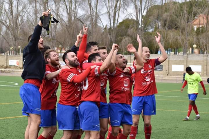 FansVillada's tweet photo. Imagínate no animar a este equipo. ¡Vamos a por todas!
Vamos mi @cdvillada1 https://t.co/R4XyGudz2O
