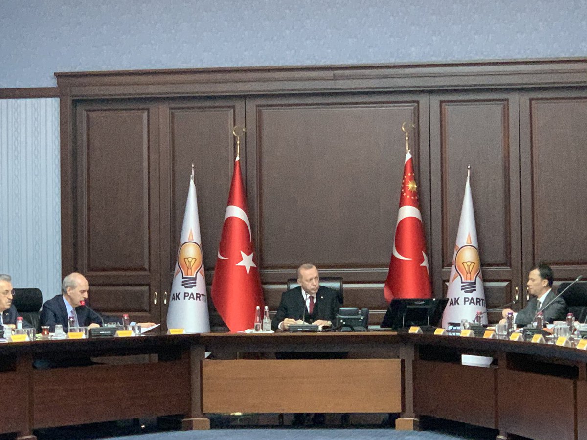 HBTurkoglu's tweet photo. #AKParti Genel Merkezi'nde #Başkan Sn. @RTErdogan'ın Riyasetinde Yoğun Gündemli 171. Merkez Karar ve Yönetim Kurulu (#MKYK) Toplantımızı İcra Ettik 🇹🇷
🔷️🔶️
#Meşvered'imiz Neticesinde Alınan Kararların #Ülkemiz, #Milletimiz ve #Partimiz İçin Hayırlara Vesile Olmasını Diliyorum https://t.co/HzlrRoCWxm