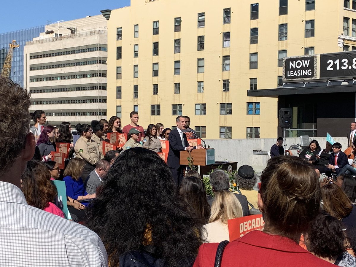 Alyssa Newton Mann tweet media