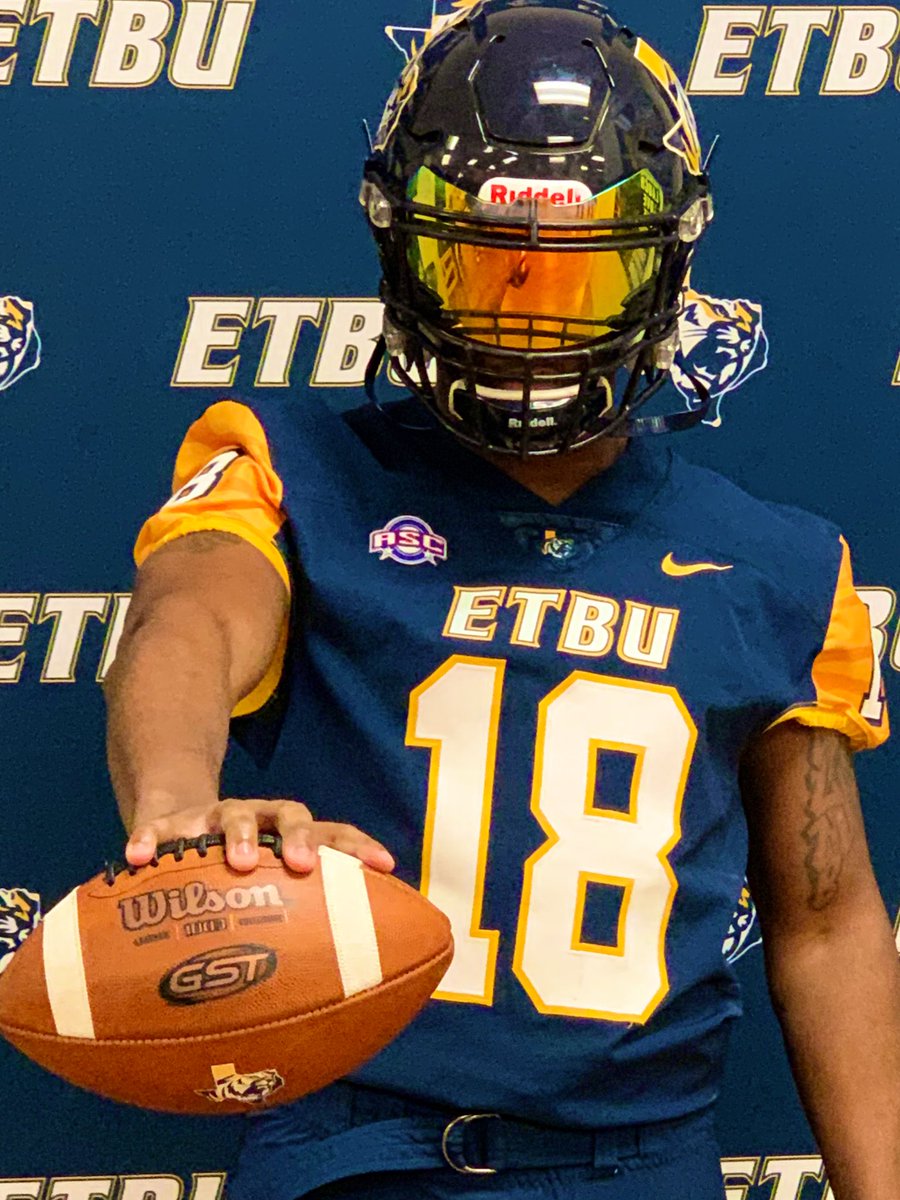 kvnggzac's tweet photo. I had a great Official Visit at @ETBU_Football ! Thank you to the coaching staff for a great experience! https://t.co/DEEk9h7m21