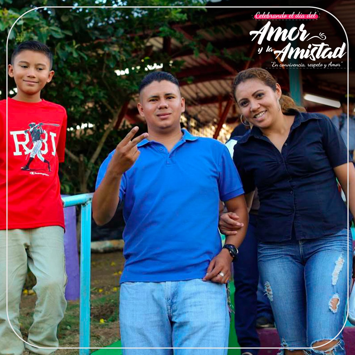 ParquedeFeria's tweet image. Este fin de semana tenemos preparadas preparadas muchas opciones para divertirse en pareja.

¡Acompáñanos a celebrar la  Feria Celebrando el día del Amor y la Amistad “En Convivencia, Respeto y Amor”! 

#MEFCCA #FeriaNacional