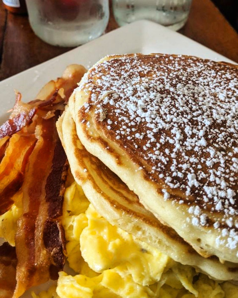 983bk's tweet photo. Breakfast is served all day, every day. 🥞🥓 So no matter what, you can always get pancakes your way and choose from our fillings to go with our buttermilk batter. https://t.co/YeJEzZgvpE