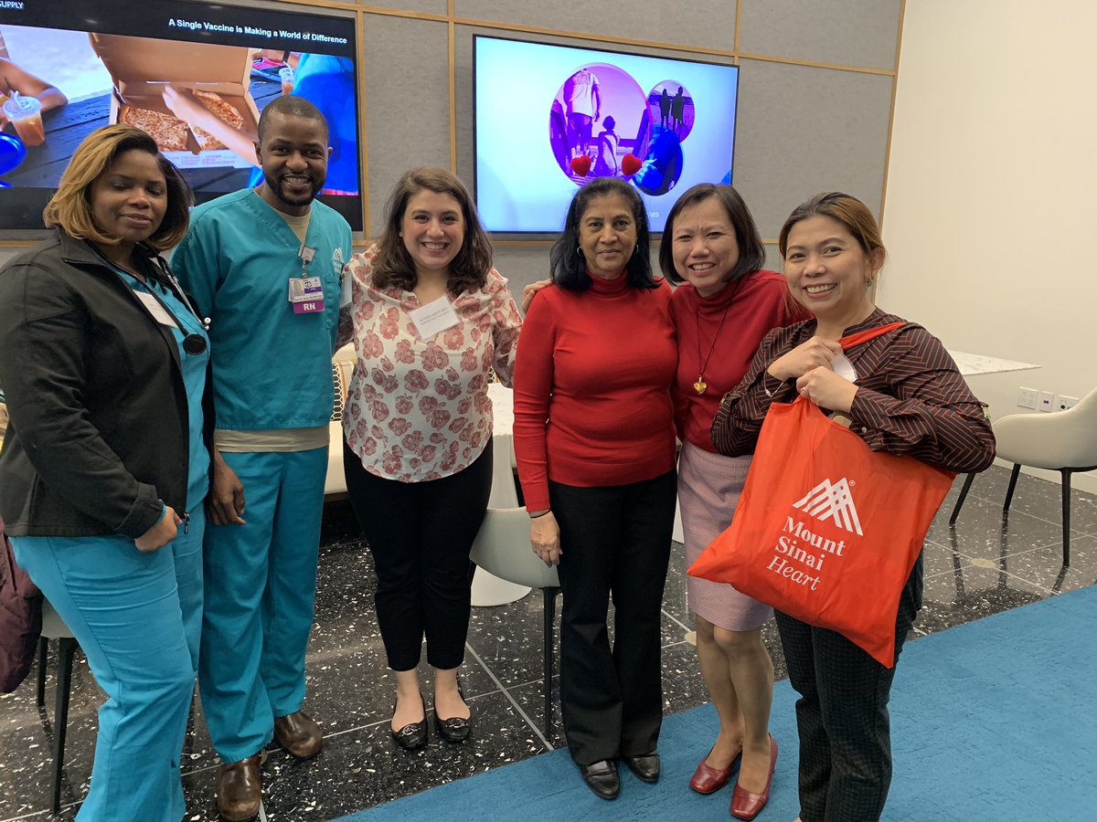 #MSHeart in partnership with @AHANewYorkCity provides a Women’s Heart Health Fair for @Pfizer #WearRedDay #GoRedForWomen #knowYourNumber . @BethOliverVP @MountSinaiNYC @IntrepidRN_NYC