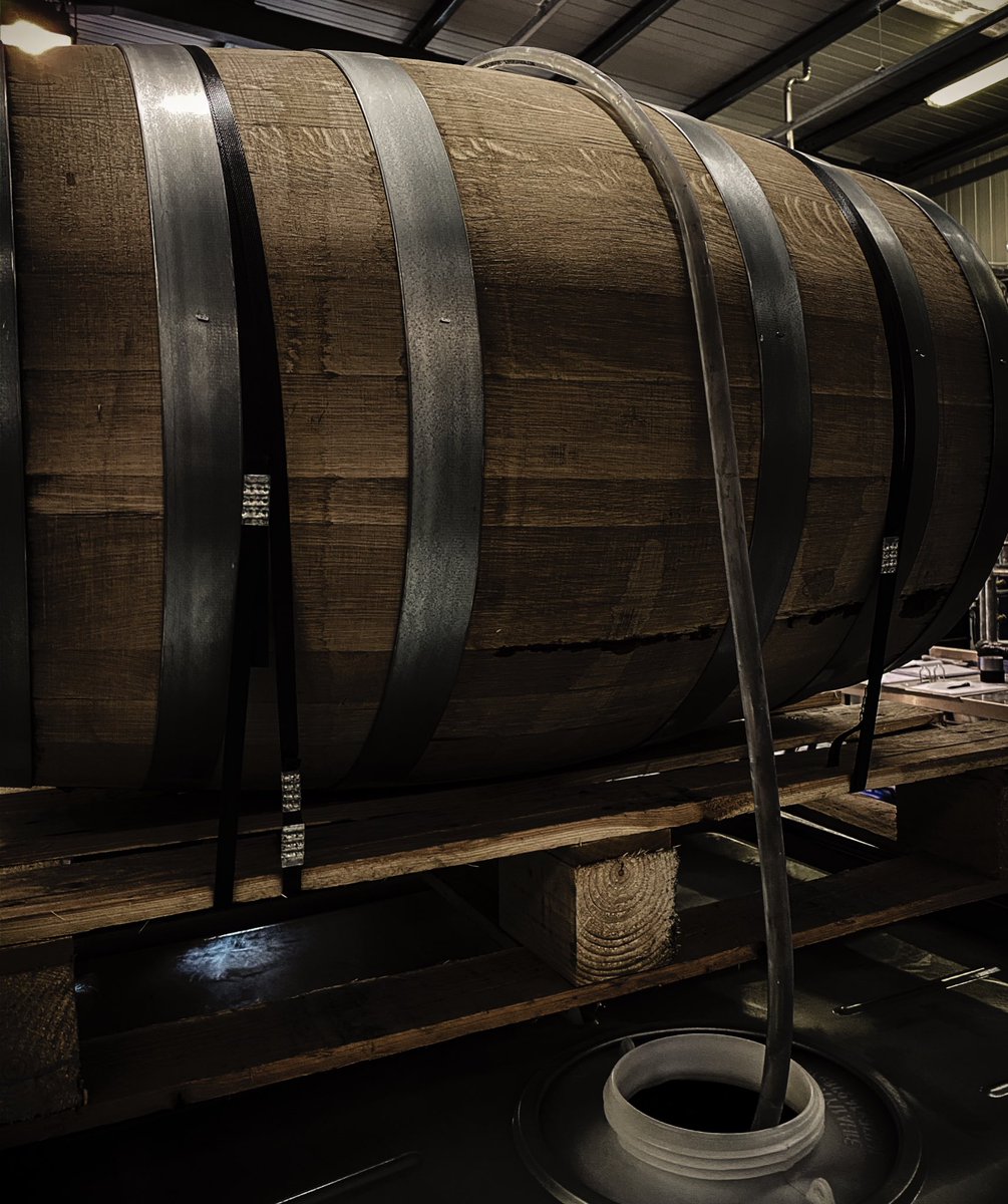 lordofgin's tweet photo. Today we #decanted something very special @RademonEstate I can’t reveal the details just yet but I can say it tasted fantastic #CoDown #NI #gin #irishwhiskey #madeherenotelsewhere #craftedbycopper https://t.co/RILXhL4e5E