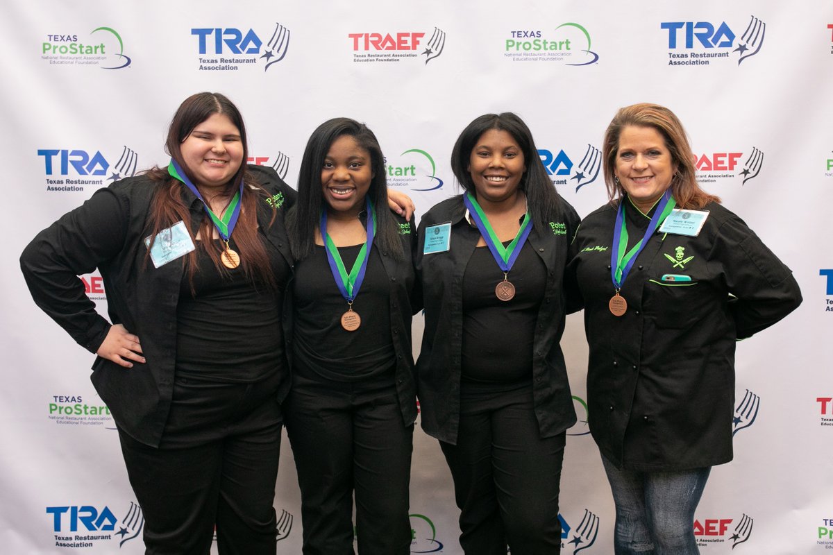 TXRestaurants's tweet photo. Congratulations to all 12 teams who are advancing to state! Below (in order) are the teams that placed 5th &amp; 6th. See you in San Antonio! #TXProStart

5th place
Culinary: Burkburnett HS
Management: Poteet HS

6th place
Culinary: Foster HS
Management: Slocum HS https://t.co/IPvQS3PLP5