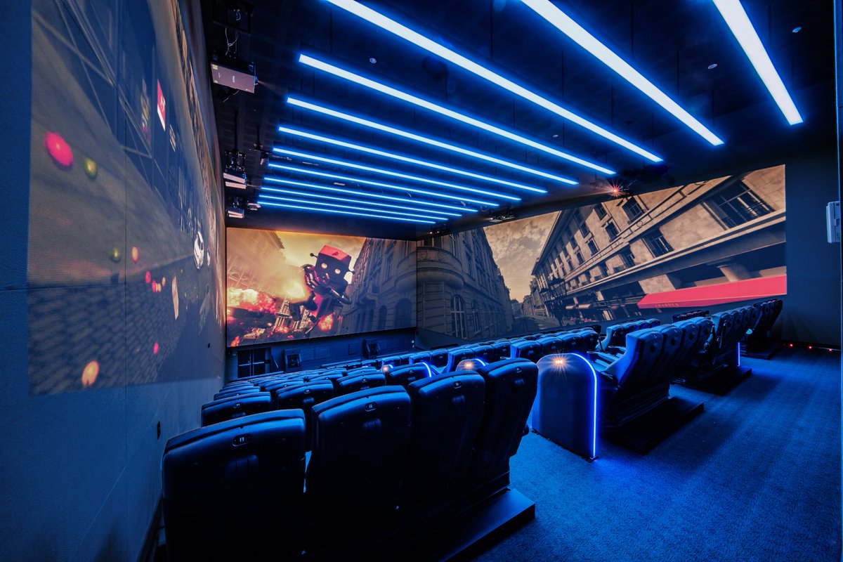 TheJBLpro's tweet photo. It’s been 70 years since we first helped bring legendary #JBL sound to the cinema, and we still love a good movie! Congrats to the makers of @ParasiteMovie &amp; all the other Academy Award winners last night!

Learn more about our #JBLCinema loudspeakers: https://t.co/fMcADgx31g https://t.co/4Srp5qDyr3