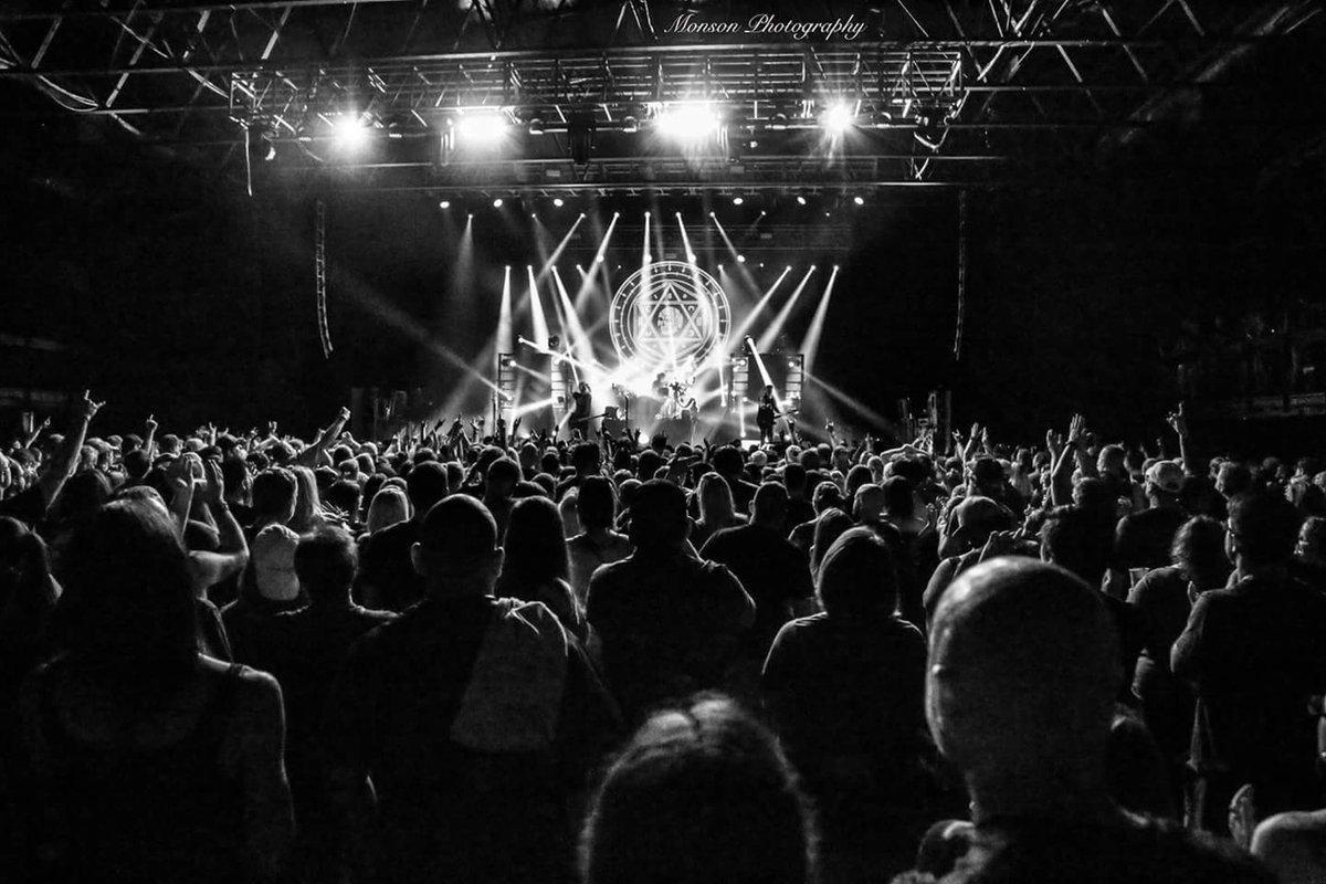 seether's tweet photo. Fan appreciation post 🤘🏻 https://t.co/tPfMCEyULX
