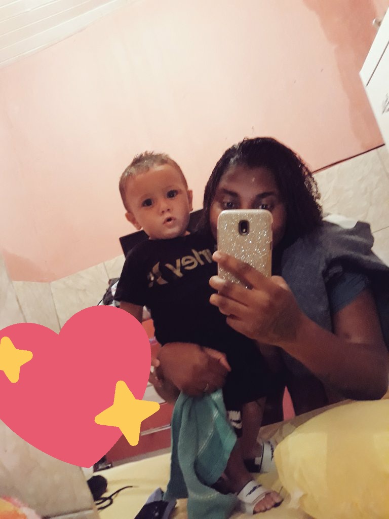 Nany49160292's tweet photo. Sua Dinda e completamente apaixonada por vc😭😭❤😍 meu menino #Petrick 🧒 https://t.co/uPceZzdm1R