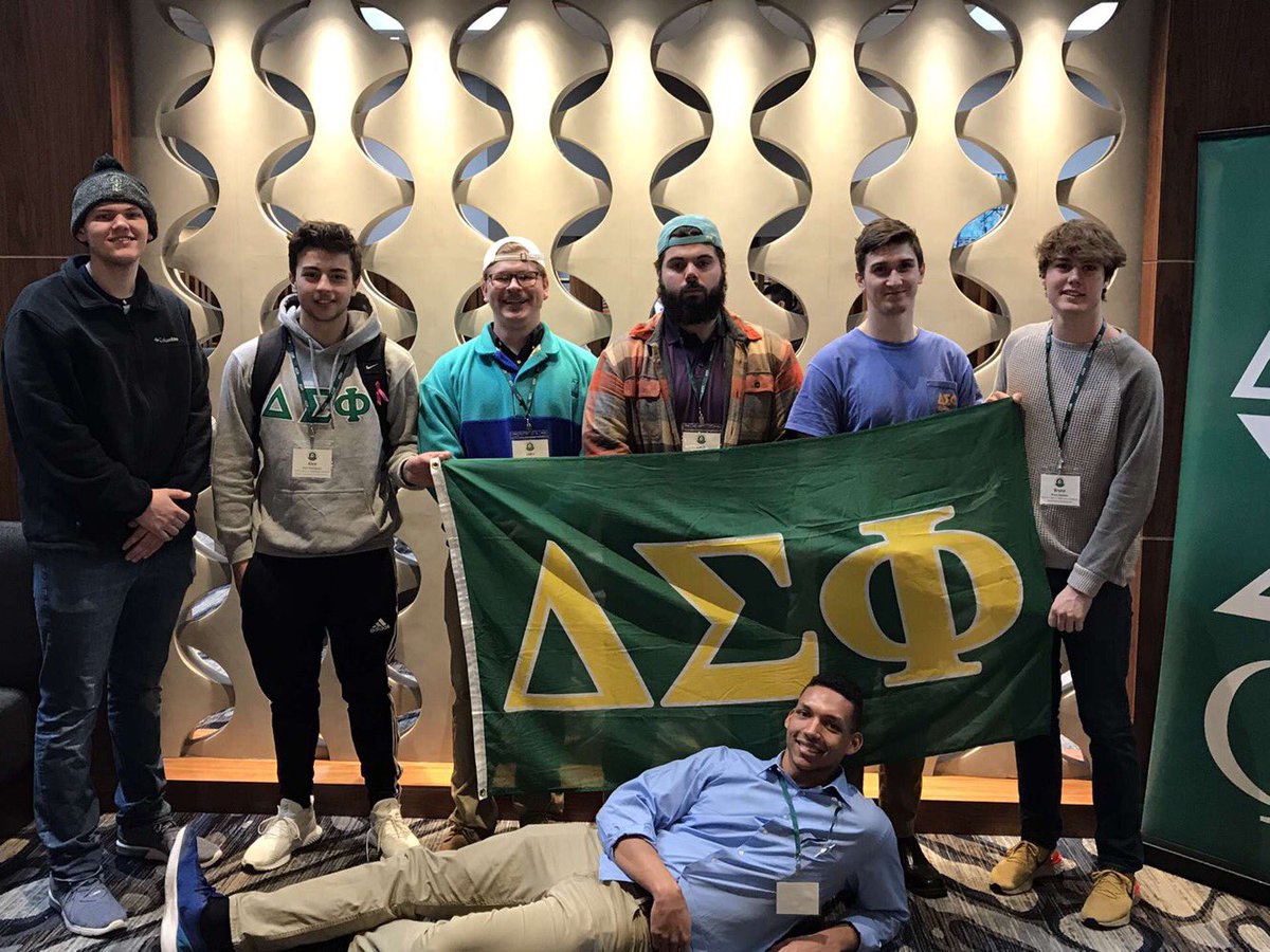 UwDelta's tweet photo. Congrats to our brothers who were able to participate in LEAD this past weekend! https://t.co/Svxe0OG7wl