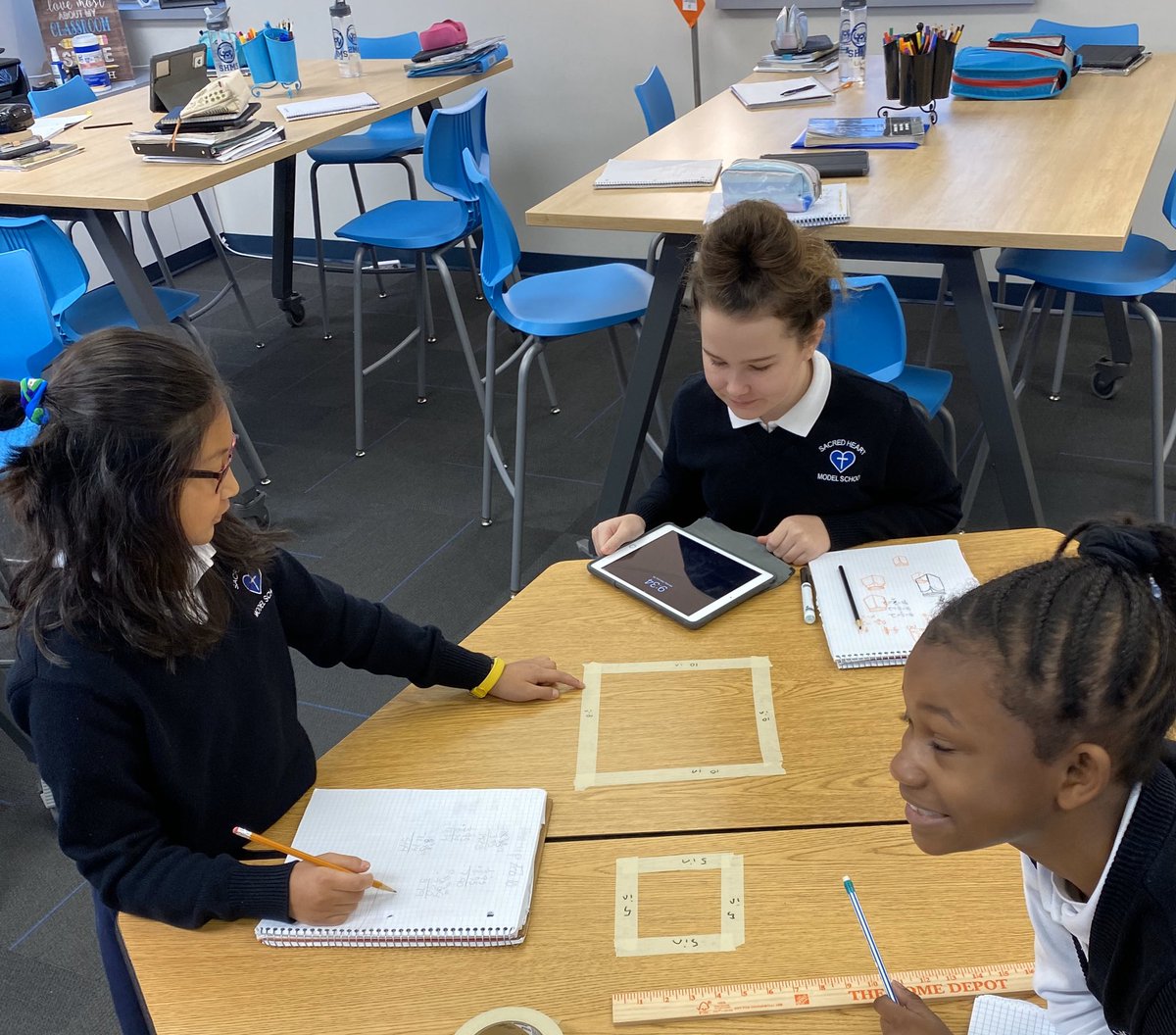 amy_shmsbears's tweet image. Finding the relationship between perimeters of similar figures. #inquirybasedlearning #shmsbears #makingmathmatter #weareIB