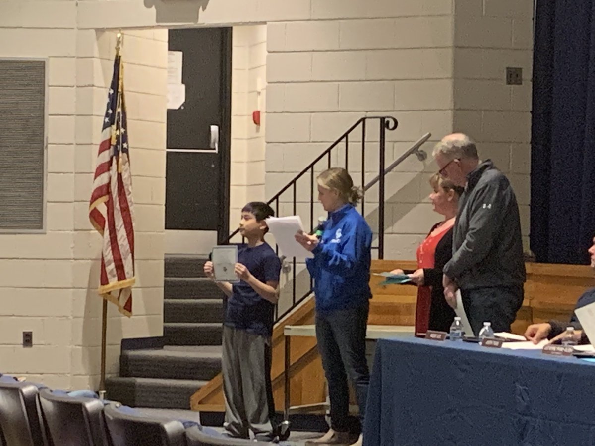 EHTSDistrict's tweet photo. Congrats EHMS students of the month! #WeAreEH @principalehms https://t.co/HIM2PLz1yt