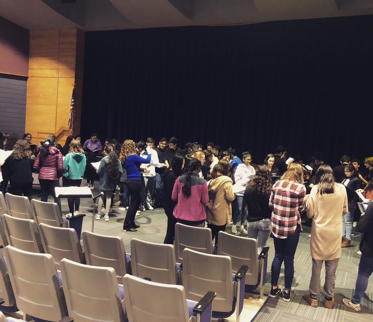 mthschorus's tweet photo. The MTHS Concert choir takes a trip to MTMS to perform, answer questions about the MTHS music program...and then collaborate on a spring concert piece! #mtsdperformingarts #joinchoir https://t.co/mKjdn6kAbo
