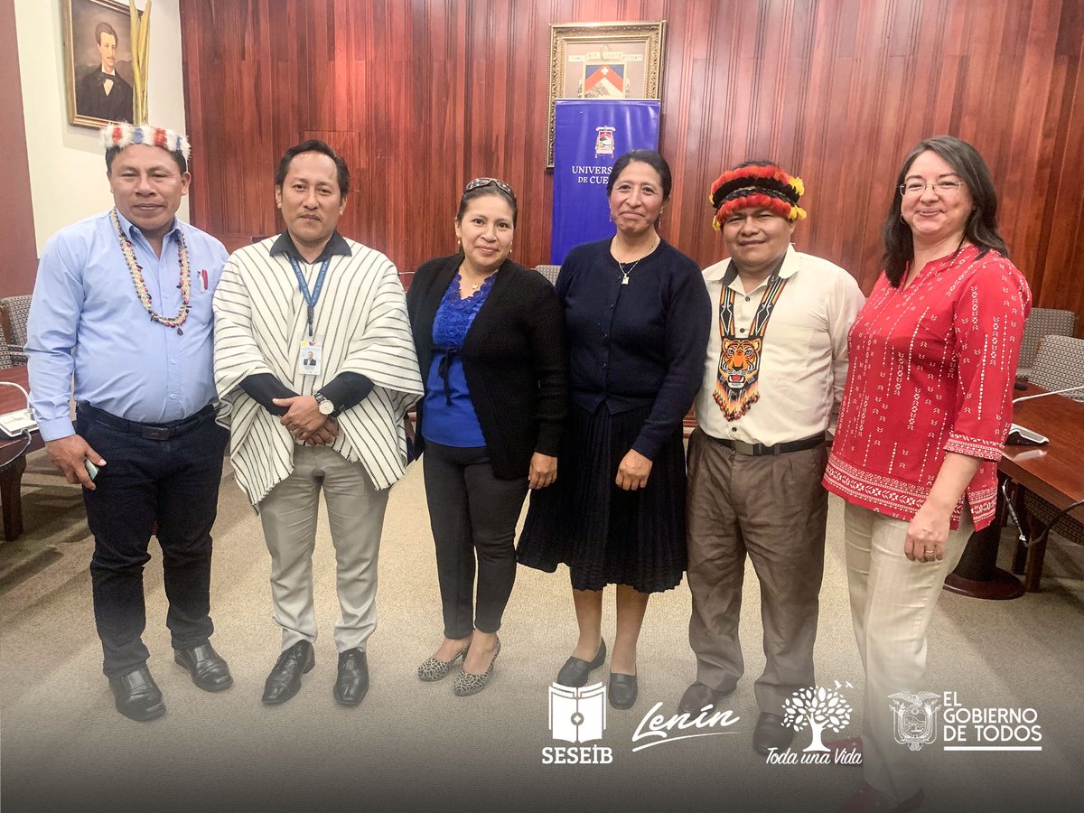 SEIBEec's tweet photo. Ahora | Las acciones conjuntas entre la #SESEIB y @udecuenca para profesionalizar a docentes interculturales bilingües permitirá perfeccionar sus conocimientos y capacidades para un mejor desarrollo como actor central de los procesos educativos interculturales bilingües https://t.co/3K0sEtitB7