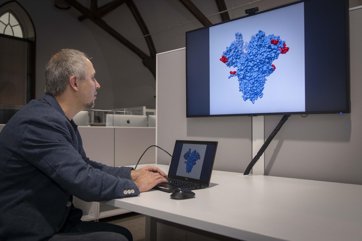 WPI's tweet photo. WPI researcher Dmitry Korkin unveils #3D roadmap of #coronavirus and will share with international research community to help track spread and find treatment. https://t.co/E3uPrWXEB6 @WHO #2019nCoV #STEM https://t.co/BUX3SN420y