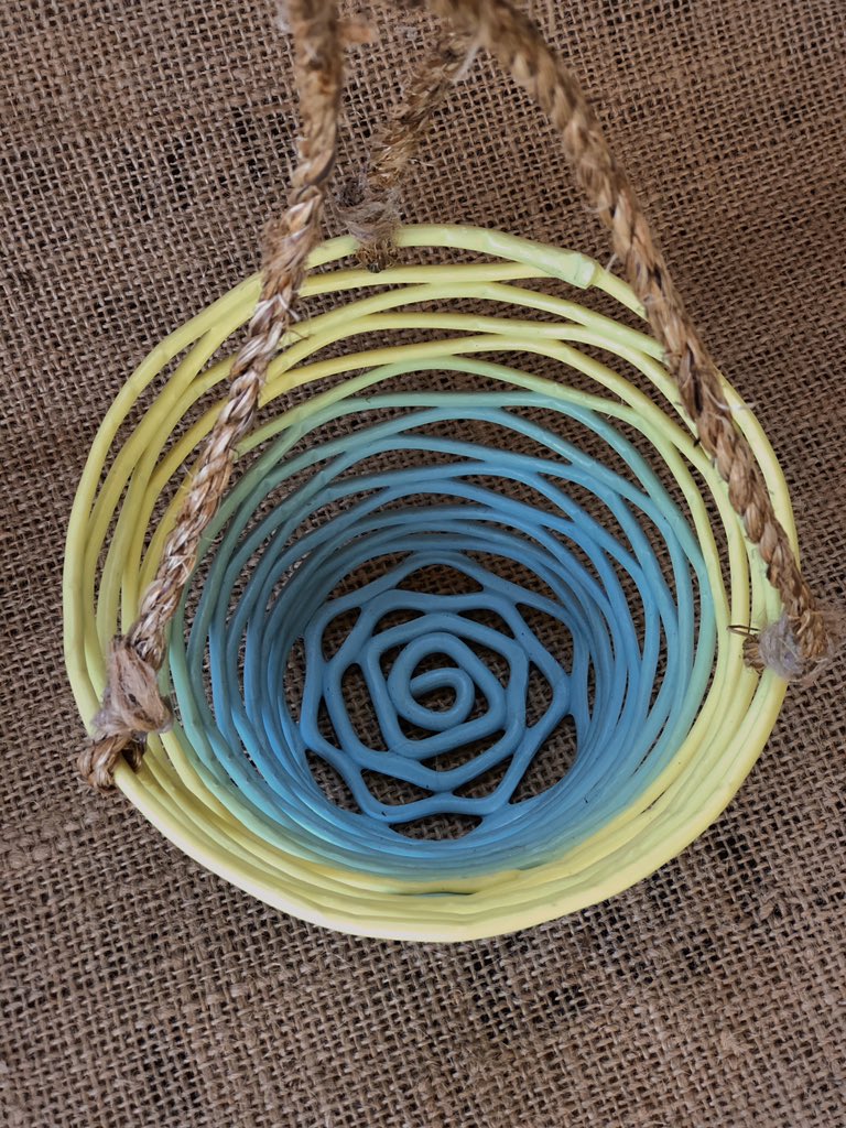 wildplasticorg's tweet photo. A seagull eye’s view of our #handmade #upcycled #plastic baskets, bowls and #planters! Each item saves between .5 - 1.5 lbs of plastic from potentially ending up in the #wild! #wildplasticorg #wildplastic #saveourseas #ecofriendly #eco #environment #ecofriendly #sustainable https://t.co/pEX0Hn1PRw