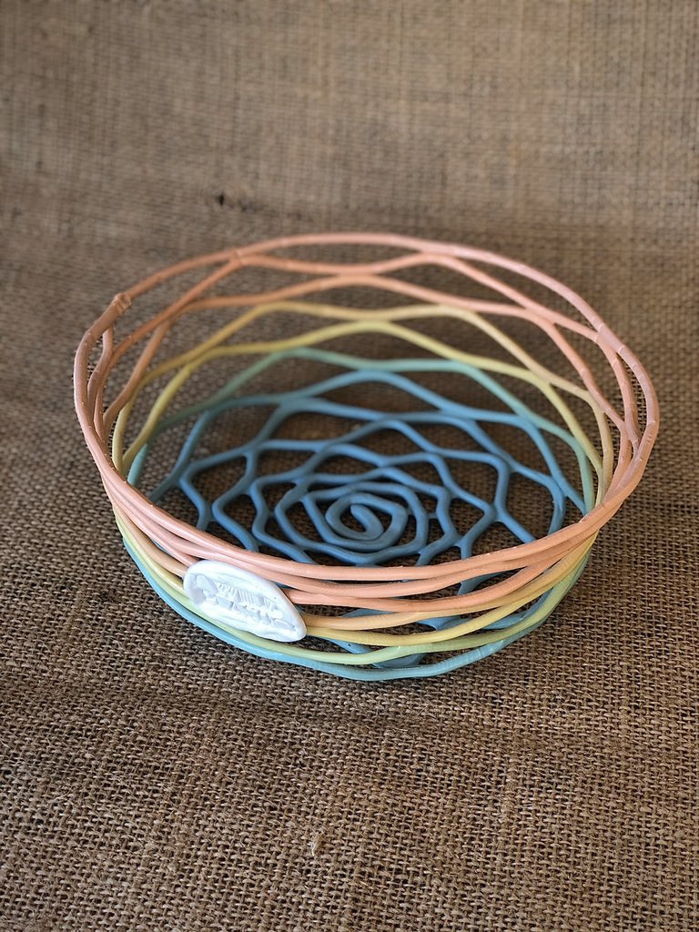wildplasticorg's tweet photo. A seagull eye’s view of our #handmade #upcycled #plastic baskets, bowls and #planters! Each item saves between .5 - 1.5 lbs of plastic from potentially ending up in the #wild! #wildplasticorg #wildplastic #saveourseas #ecofriendly #eco #environment #ecofriendly #sustainable https://t.co/pEX0Hn1PRw