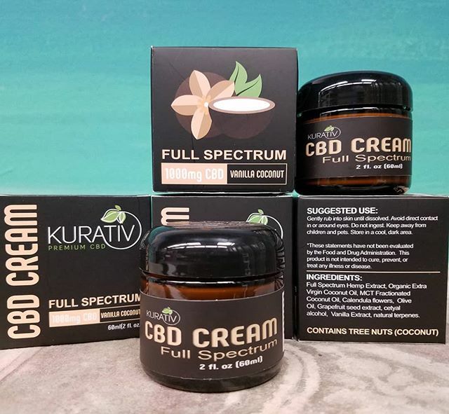 Our 1000mg Full Spectrum CBD Pain Cream is now available in Vanilla-Coconut , Menthol or Odorless @ the same great price! Stop by today and get yours. 
#northfortworthtx #fortworthtx #southlaketexas #kellertexas #saginawtexas #wataugatexas #cbdtopicals #… ift.tt/37g4NUG