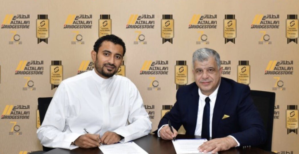 اعلنت شركة الطلائع المحدودة الوكيل الرسمي لإطارات بريحستون عن دخولها شريك استراتيجي مع الجائزة الوطنية لقطاع السيارات في المملكة التي تعتبر خطوة أساسية لقطاع السيارات للتعرف على توجهات السوق والمهتمين فيه. للمزيد زورو موقعنا debugmag.com